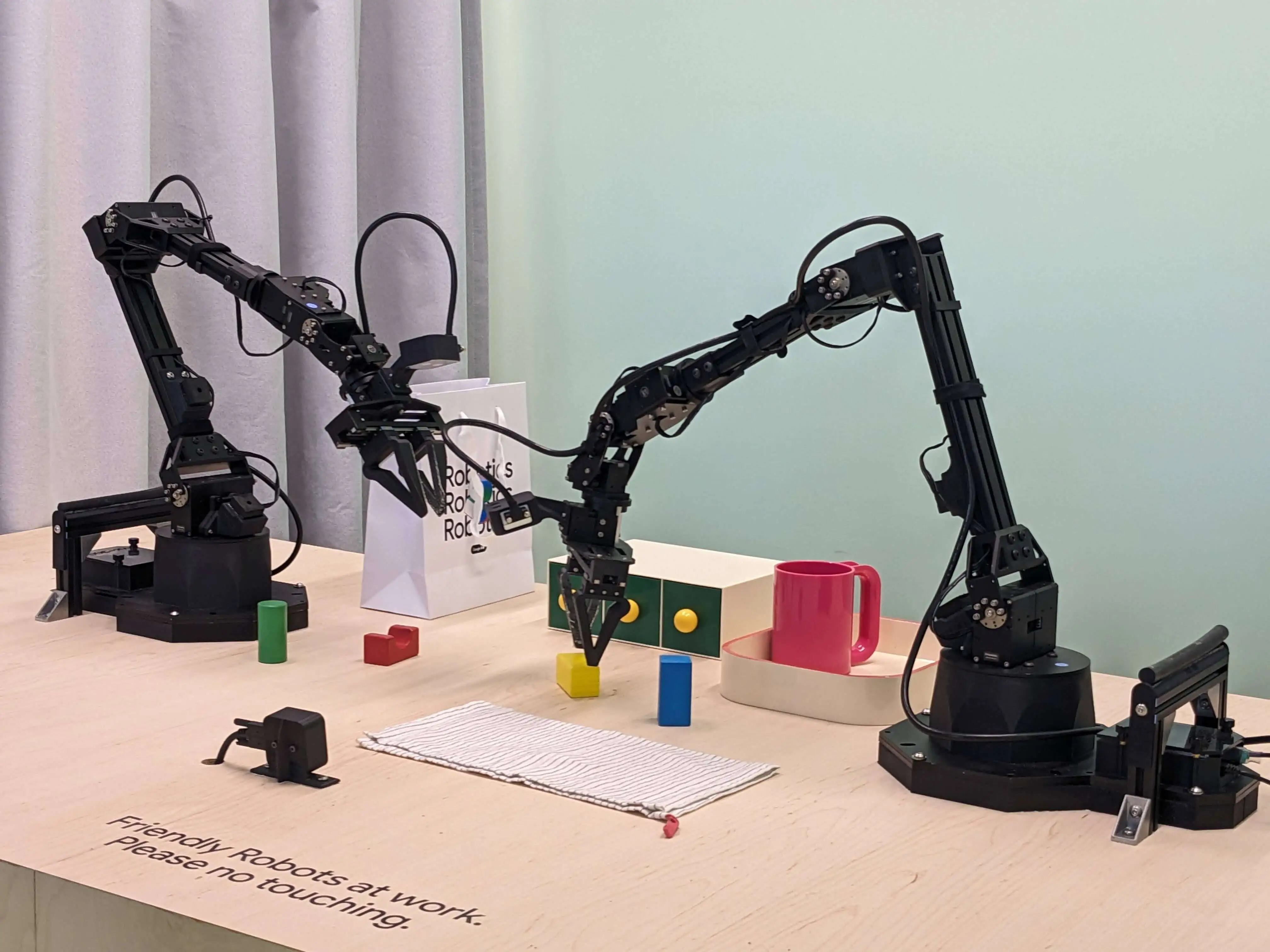 Hands-on experience with Gemini Robotics